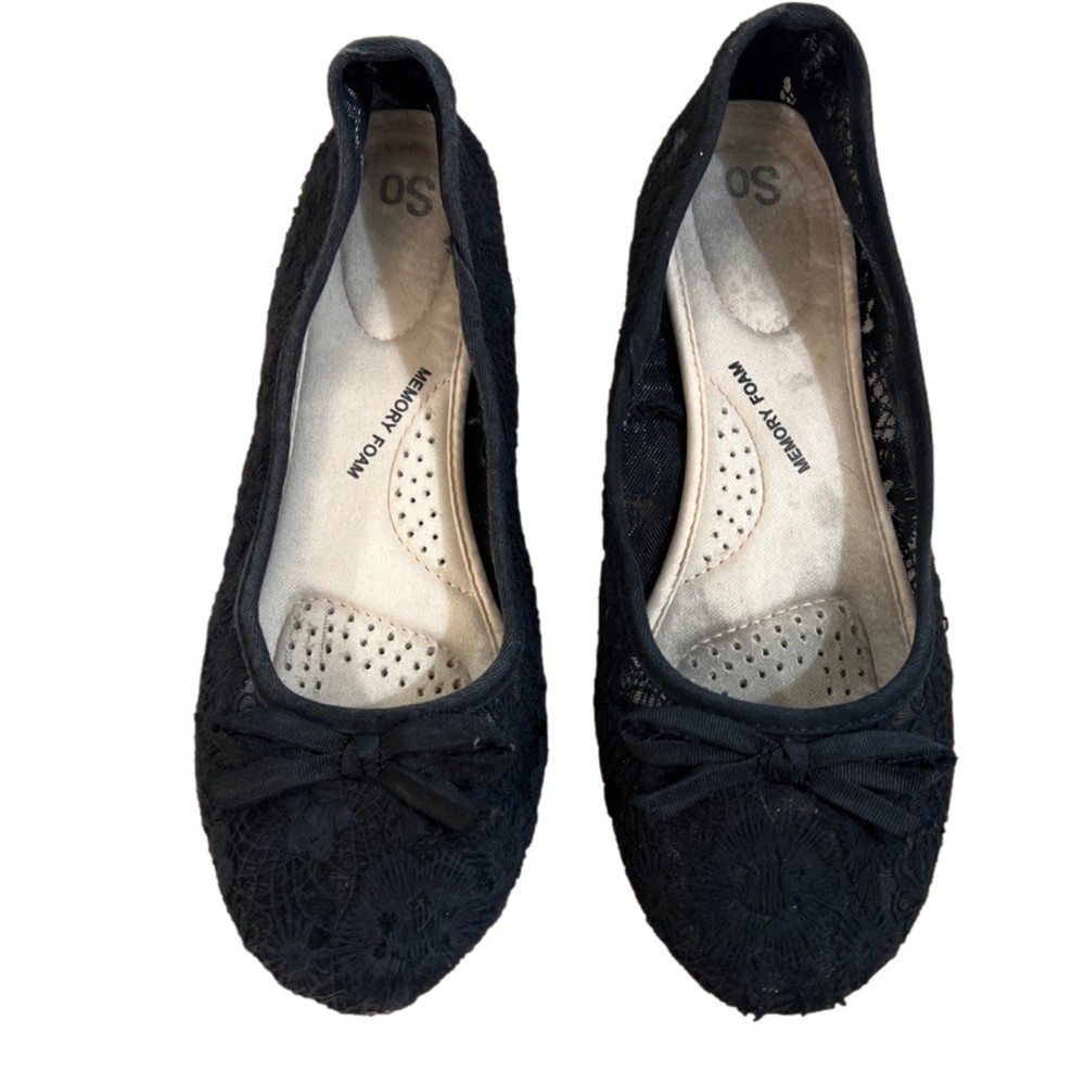 Black Mesh with Lace Print Flat Shoes with Bows and Memory Foam Soles Size 8.5